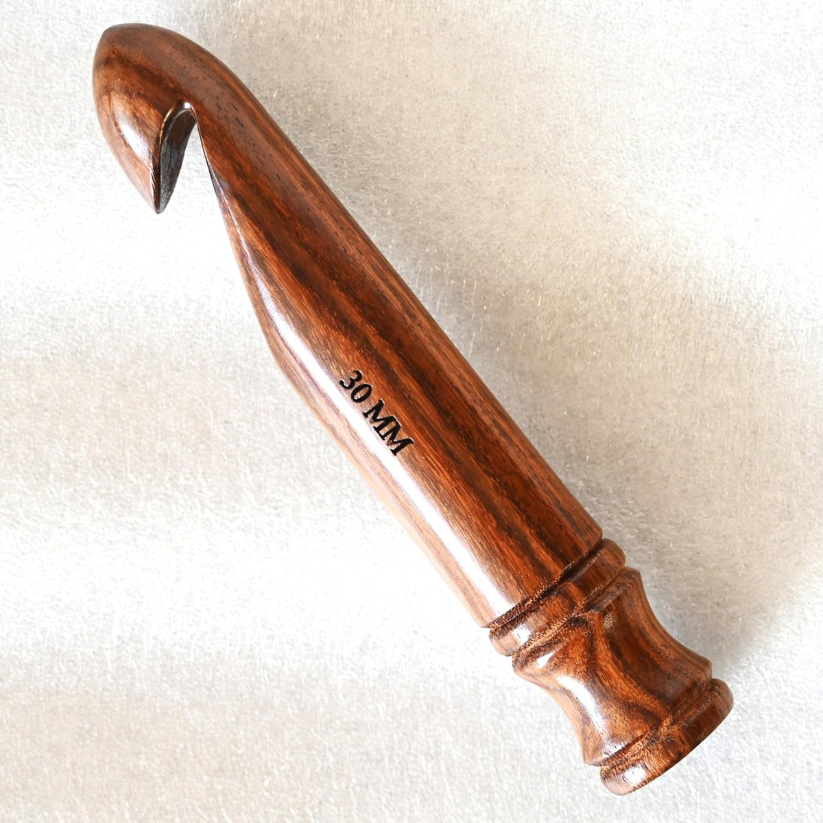 Wooden Jumbo Crochet Hook Set (15mm, 20mm, 25mm, 30mm) – Ergonomic