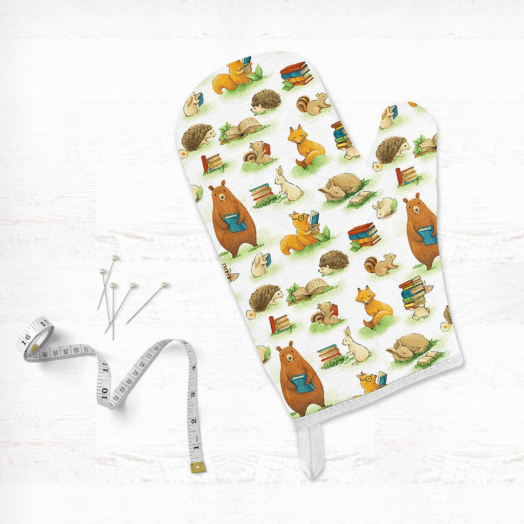 Paintbrush Studios Forest Fables Animals & Books White, Quilting