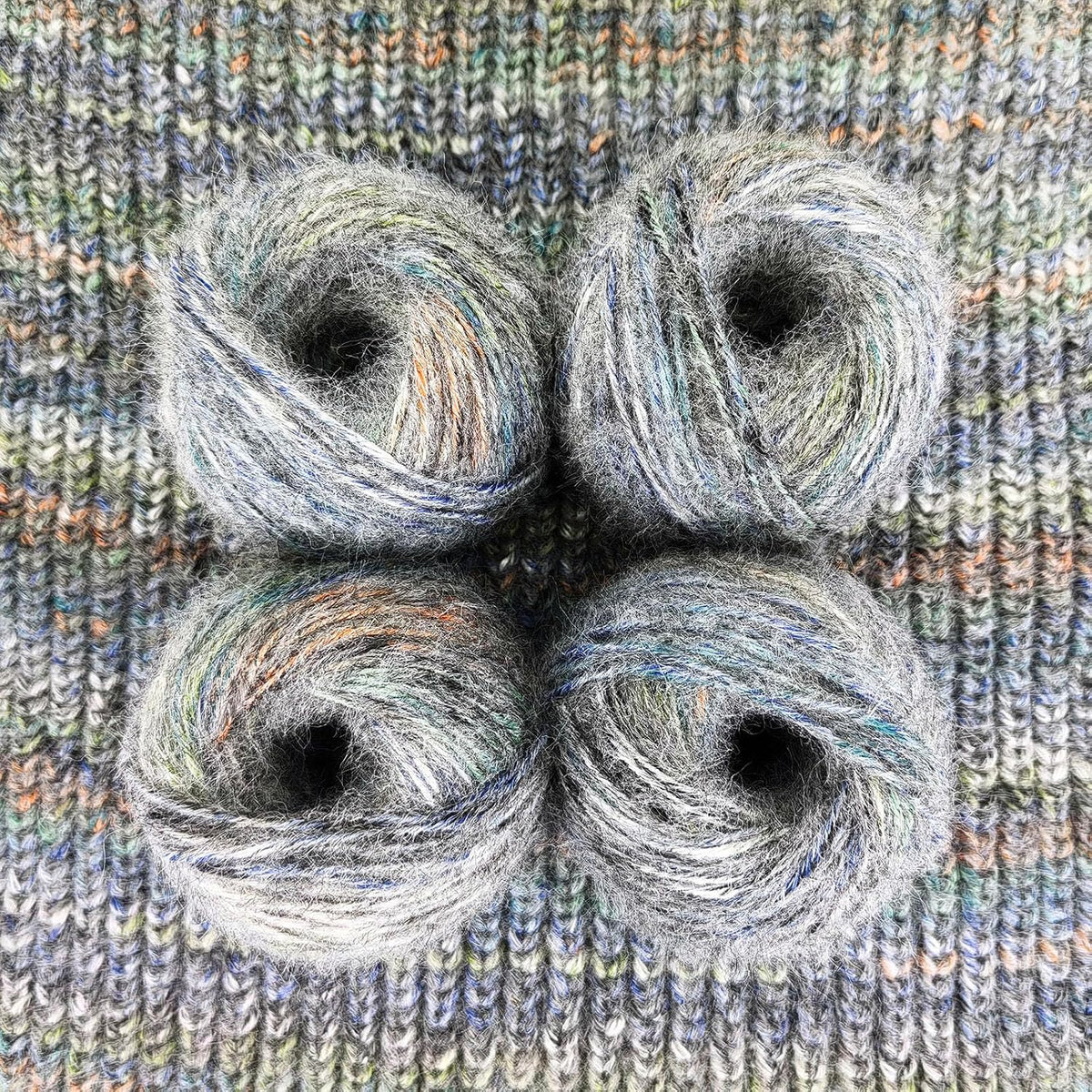 Luxury Variegated Wool Blended Yarn, 60% Polyester 20% Acrylic 10%