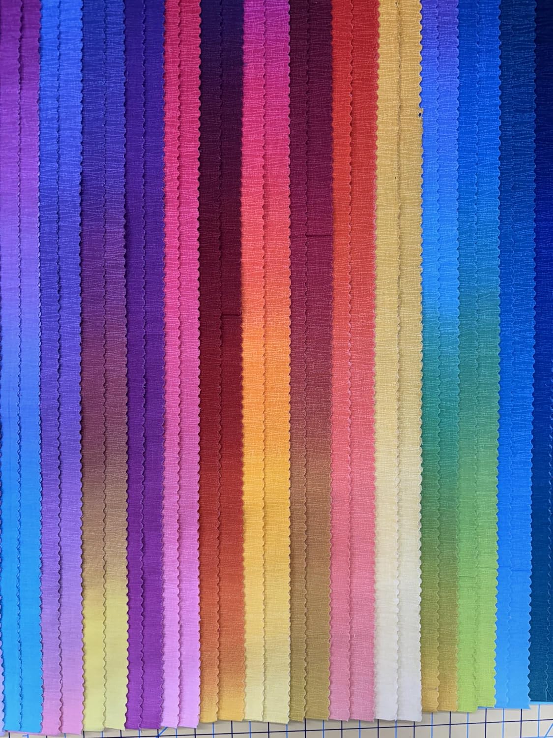 Maywood Studio Gelato Pairs Jelly Roll, 40 Strips, 2.5 Inch Ombre